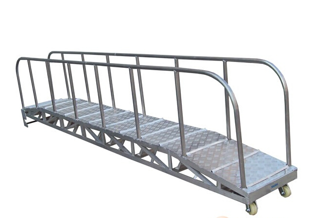 40ft alu gangway ladder w/ safety net, ABS