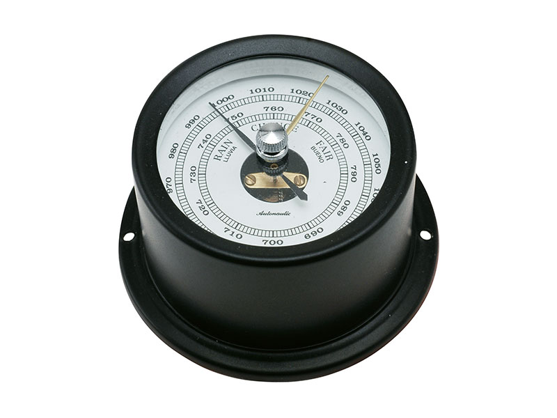 Aluminium barometer. Black B72N