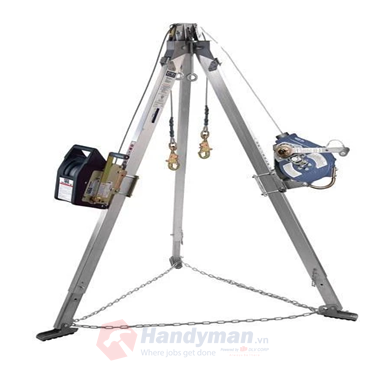 "3M DBI-SALA Tripod- Salalift II Winch and 3-Way SRL 7 ft. (2.1m) aluminum tripod, 60 (18 Salalift™ 50 (15m) Sealed-Blok™ with galvanized cable, mounting brackets, carrying bags leg mount pulley."