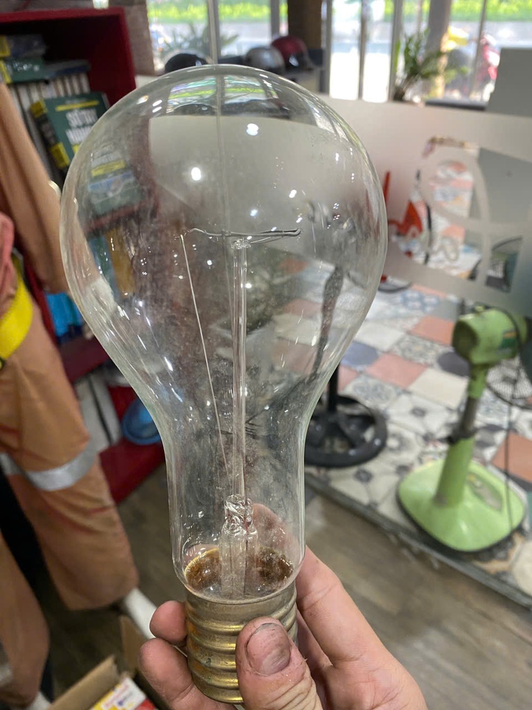 Transparent Light Bulb 791271 Demo