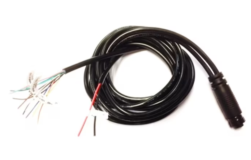 Raymarine AIS 700/650 Power & Data cable 2m, part no: R70690